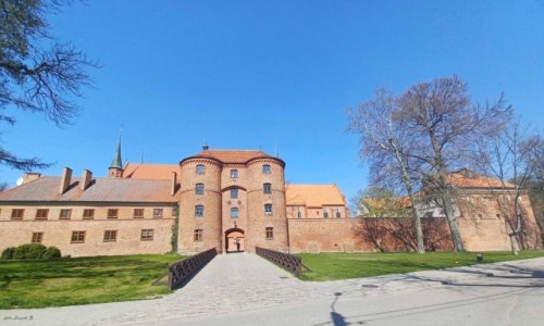 Zdjcie POLSKA / woj.warmisko-mazurskie. / Frombork. / Brama Poudniowa na Wzgrzu Katedralnym.