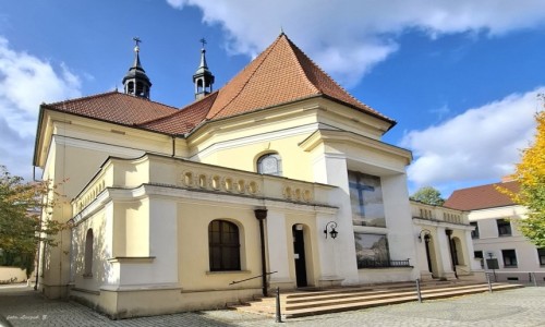 Zdjcie POLSKA / woj.lskie. / Pszczyna. / Koci Wszystkich witych.