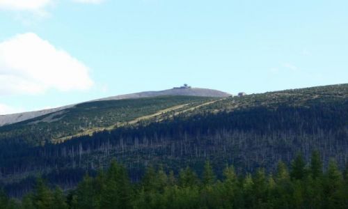 Zdjęcie POLSKA / SUDETY-KARKONOSZE / WIDOK NA ŚNIEŻKĘ I KOPĘ / GÓRSKIE KLIMATY