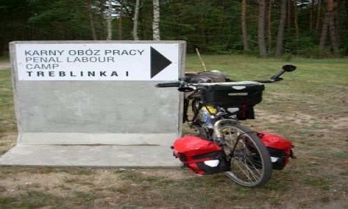 Zdjecie POLSKA / Podlasie / Nadbużański Park Krajobrazowy / Podlasie. Muzem Zagłady Treblinka.