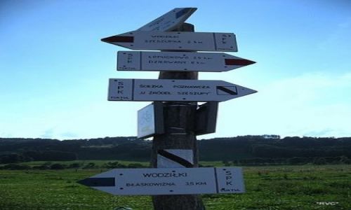 Zdjecie POLSKA / mazury / okolice Hanczy / ktoredy?