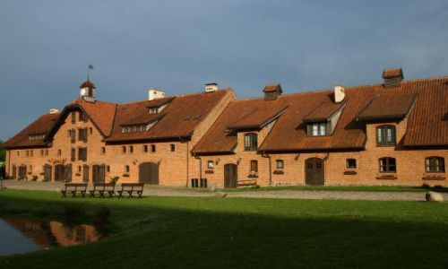 Zdjecie POLSKA / warmia i mazury / Galiny / budynki folwarczne
