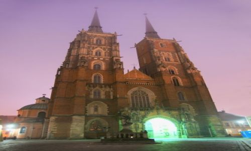 Zdjecie POLSKA / WROCŁAW / Katedra / Katedra we mgle