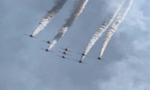 Zdjecie POLSKA / radom / radom air show / radom air show red arrows 2009
