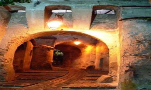 Zdjecie POLSKA / pomorskie / Gdynia / Sighisoara - drzwi a za nimi tajemnic moc - w poszukiwaniu Drakuli