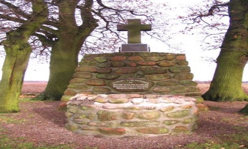 Zdjcie POLSKA / pomorskie / Cerkwica / studzienka w. Ottona w Cerkwicy