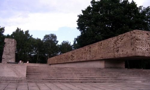 Zdjęcie POLSKA / Pomorskie / Sztutowo / ku przestrodze - obóz w Stutthof