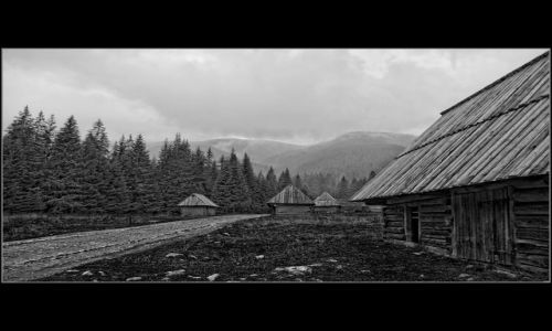 Zdjecie POLSKA / Tatry / Gry / TATRY  B&W