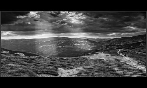 Zdjecie POLSKA / Tatry / Gry / TATRY  B&W