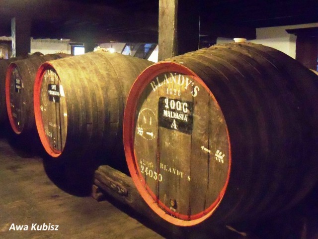 Zdj cia: Funchal, Wyspa Madera, Beczki z winem Madera, PORTUGALIA