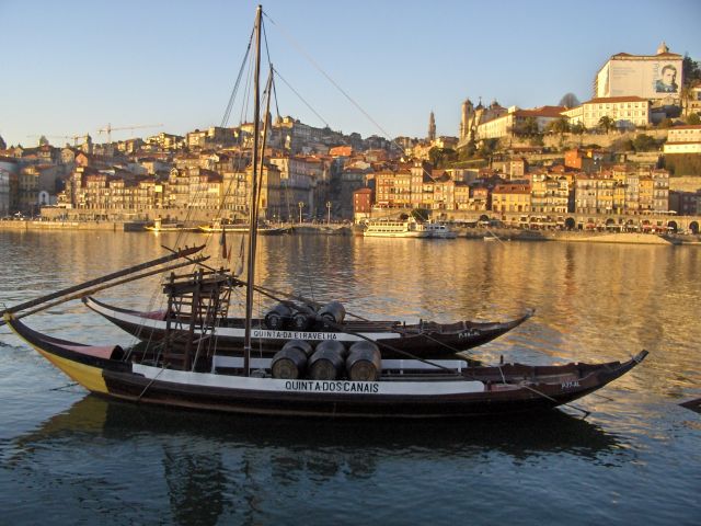 Zdjęcia: Porto, Douro, Łódki na Douro, PORTUGALIA Zdjęcia: Porto, Douro, Łódki na Douro, PORTUGALIA