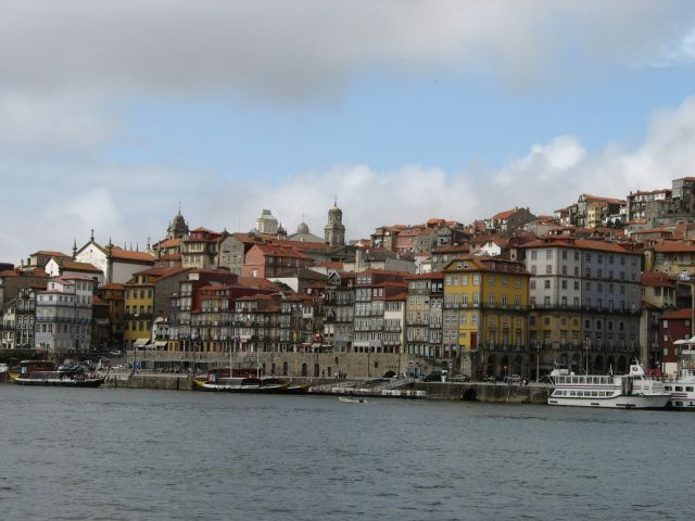 Zdjęcia: Porto, Porto, Widok ze stateczku na Duoro, PORTUGALIA Zdjęcia: Porto, Porto, Widok ze stateczku na Duoro, PORTUGALIA