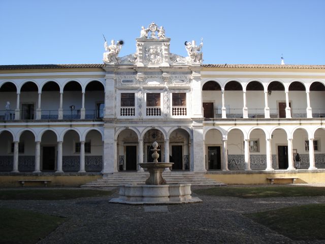Zdjęcia: Evora, Evora, Uniwersytet w Evorze, PORTUGALIA Zdjęcia: Evora, Evora, Uniwersytet w Evorze, PORTUGALIA