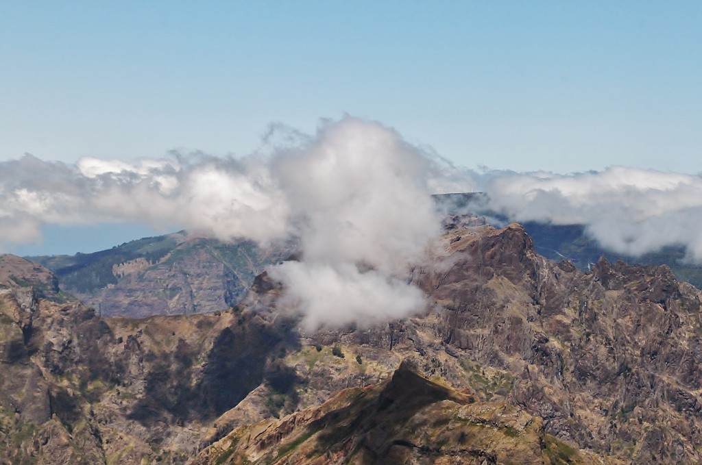 Zdjęcia: Pico Do Arieiro, Madera, Zabłąkana chmurka, PORTUGALIA Zdjęcia: Pico Do Arieiro, Madera, Zabłąkana chmurka, PORTUGALIA
