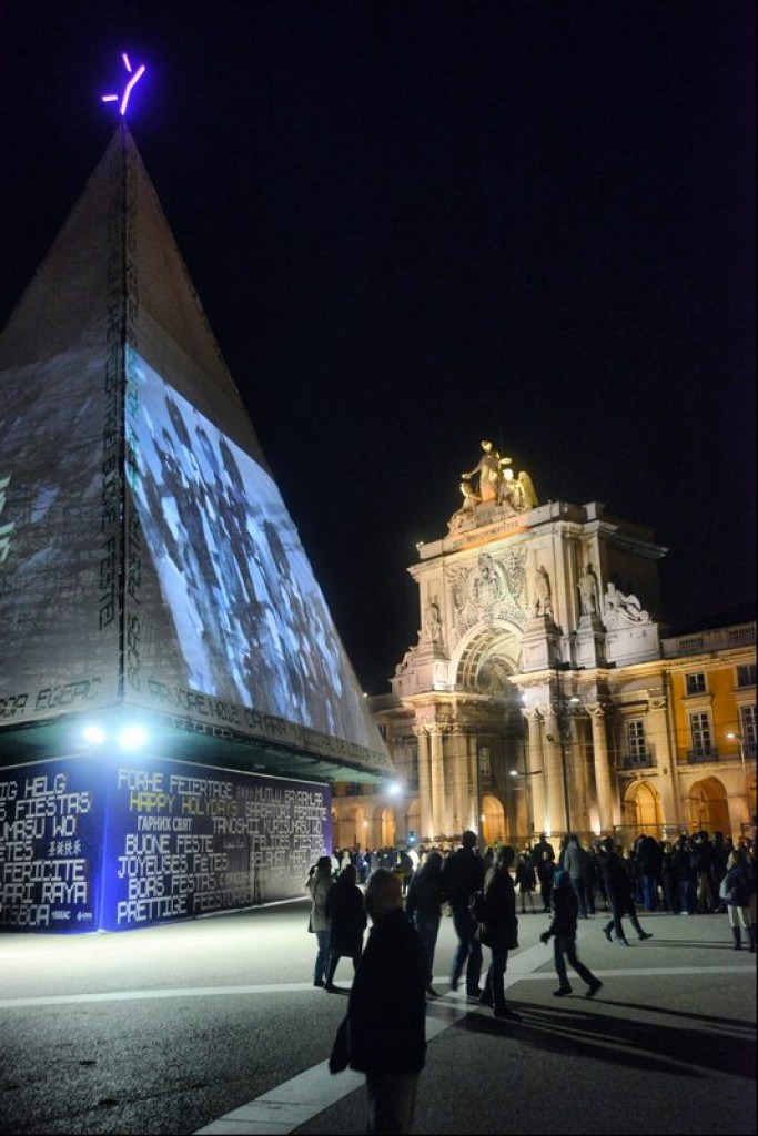 Zdjęcia: Lizbona, Lisboa, Choinka w Lizbonie, PORTUGALIA Zdjęcia: Lizbona, Lisboa, Choinka w Lizbonie, PORTUGALIA