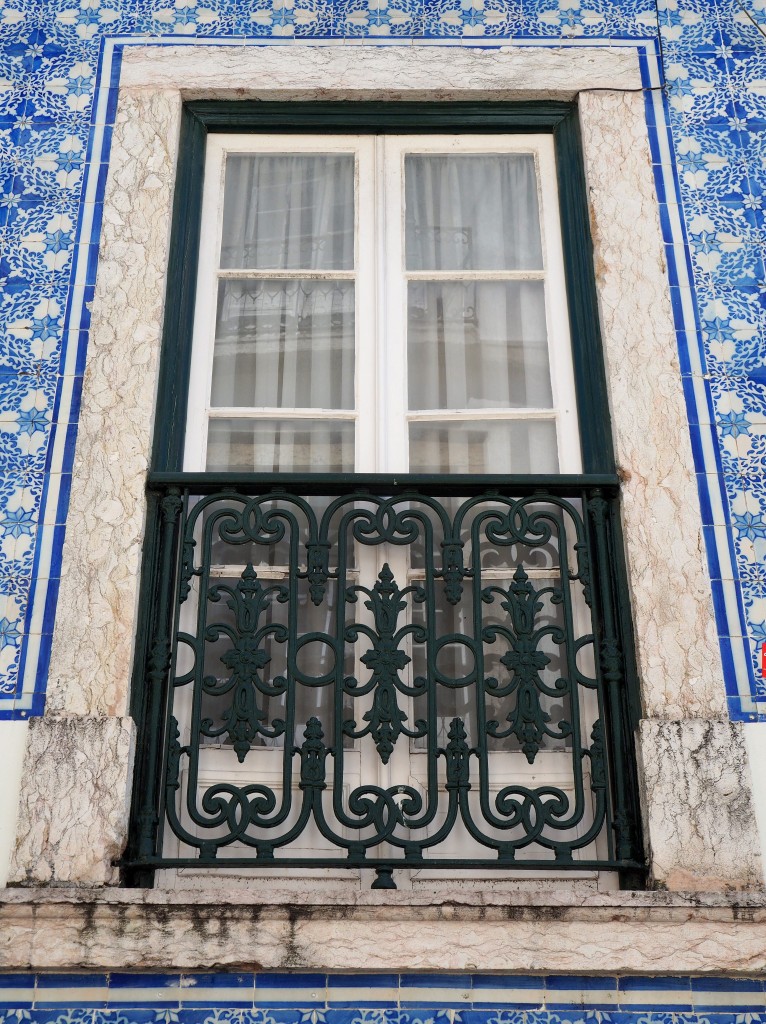 Zdjęcia: Lizbona, zachodnia część P\lw. Iberyjskiego, Bairra Alta, PORTUGALIA Zdjęcia: Lizbona, zachodnia część P\lw. Iberyjskiego, Bairra Alta, PORTUGALIA