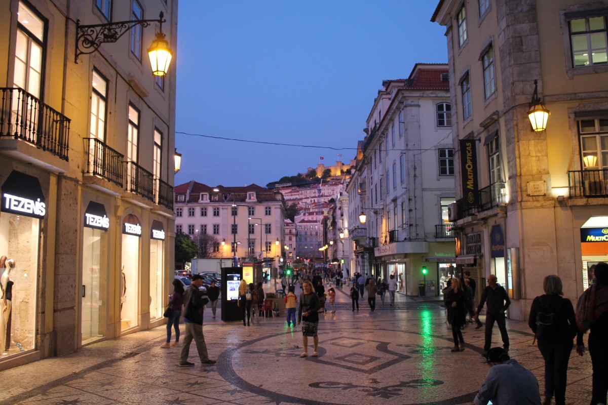 Zdjęcia: lisbonska ulica, Lisbona, Lisbona, PORTUGALIA Zdjęcia: lisbonska ulica, Lisbona, Lisbona, PORTUGALIA
