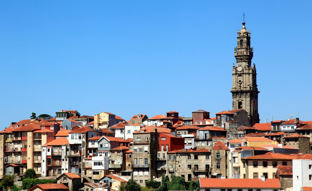 Zdjęcia: Wzgórze Pena Ventosa, Porto, Ponad dachami, PORTUGALIA Zdjęcia: Wzgórze Pena Ventosa, Porto, Ponad dachami, PORTUGALIA
