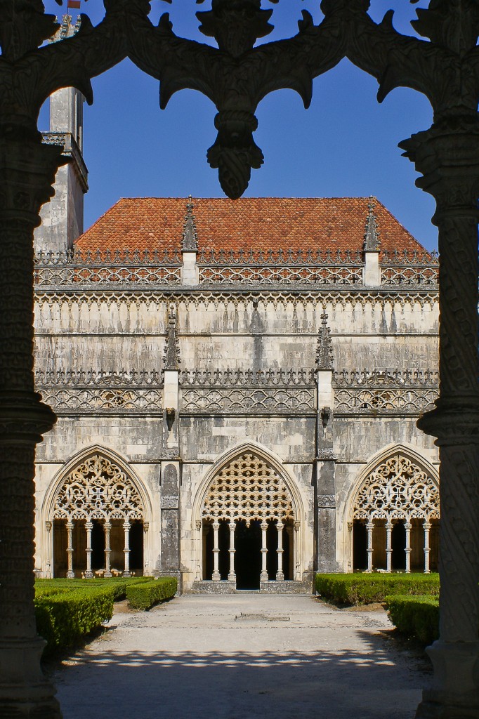 Zdjęcia: Batalha, /, Fragment krużganków królewskich, PORTUGALIA Zdjęcia: Batalha, /, Fragment krużganków królewskich, PORTUGALIA