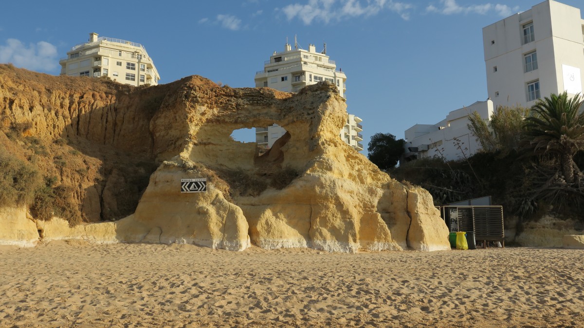 Zdjęcia: Praia da Rocha, Algarve, Blisko plaży, PORTUGALIA Zdjęcia: Praia da Rocha, Algarve, Blisko plaży, PORTUGALIA
