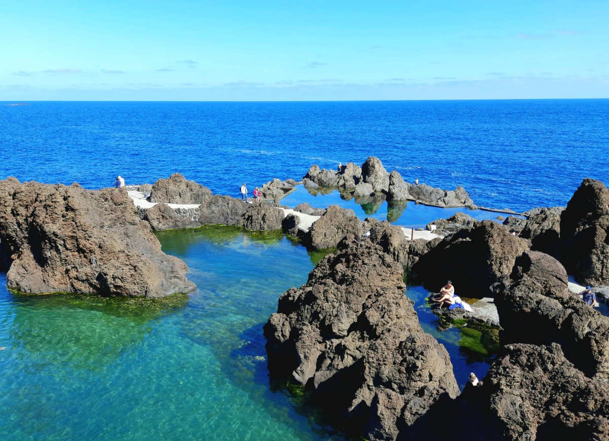 Zdjęcia: Port Monitz, Madera , Naturalne baseny lawowe , PORTUGALIA Zdjęcia: Port Monitz, Madera , Naturalne baseny lawowe , PORTUGALIA