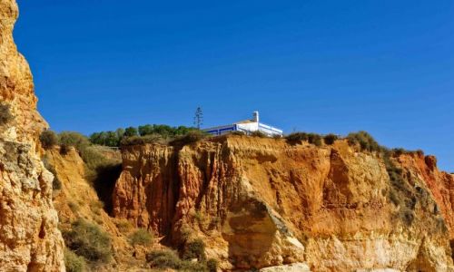 Zdjecie PORTUGALIA / - / Praia da Rocha / NA KLIFIE