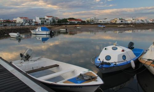 Zdjcie PORTUGALIA / Algarve / Cabanas / Port rybacki