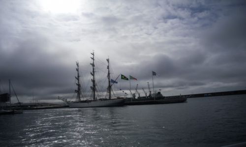 Zdjcie PORTUGALIA / Azory/ Sao Miguel / Ponta Delgada / w porcie 