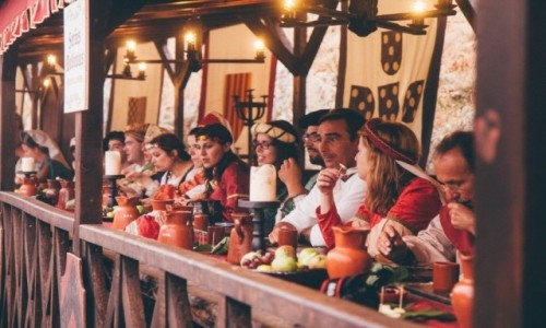 PORTUGALIA / Lisboa / bidos  / redniowieczny jarmark Mercado Medieval w bidos