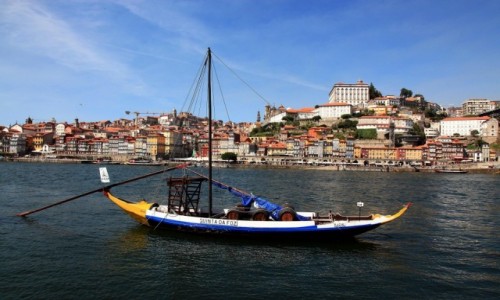 Zdjcie PORTUGALIA / Porto / Rzeka Douro / d rabelo, do transportu beczek z winem