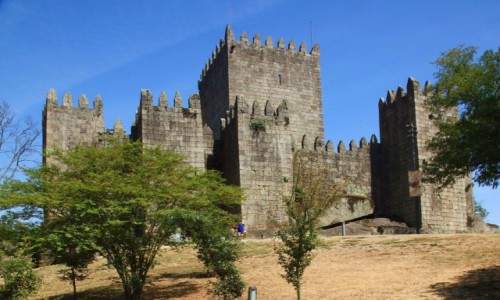 Zdjcie PORTUGALIA / Dystrykt Braga / Guimarães / X wieczny zamek