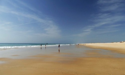 Zdjcie PORTUGALIA / Algarve / Cabanas / niska woda