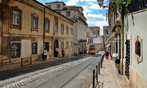 Zdjęcie PORTUGALIA / - / LIZBONA / ELECTRICO AMARELO