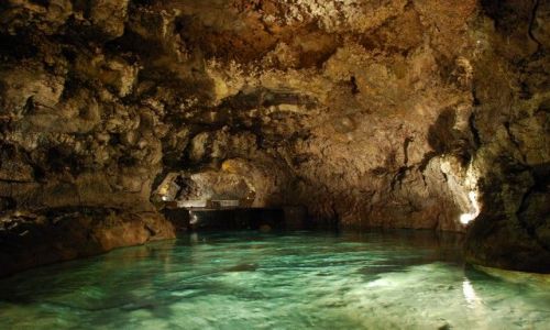 Zdj�cie PORTUGALIA / Madera / Sao Vincente / Cave in Sao Vincente