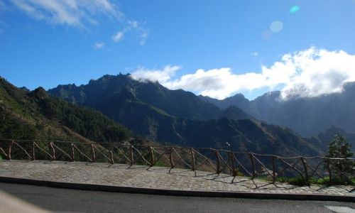 Zdjęcie PORTUGALIA / Madera / Encumeada / Pico Grande