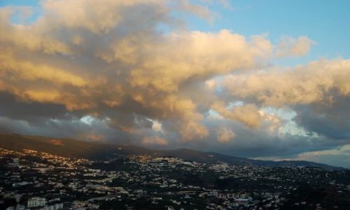 Zdjecie PORTUGALIA / Madera / Pico da Tore / Funczal o zachodzie - pico da tore