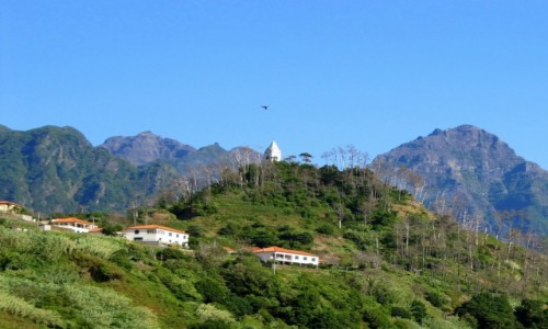 Zdjecie PORTUGALIA / Madera / Sao Vicente / Zawis nad wie