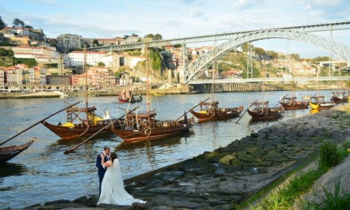 Zdjecie PORTUGALIA / Porto  / Porto / Uchwycone w Porto... czyli wszdzie ludzie popeniaj ten sam bd ;-)