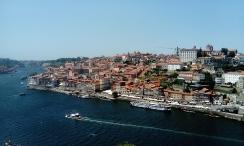Zdjcie PORTUGALIA / Porto / Punkt widokowy / Widok  na rzek  Duero  i Porto