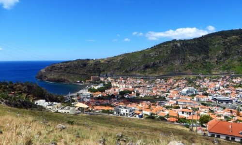 Zdjcie PORTUGALIA / Madera / Machico / panorama miasta z Pico do Facho