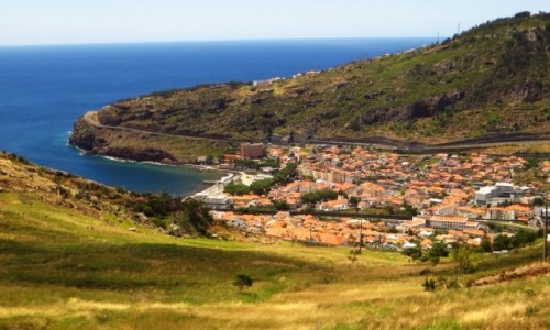 Zdjcie PORTUGALIA / Madera / Machico / panorama miasta z Pico do Facho