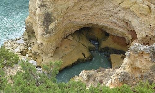 Zdjcie PORTUGALIA / Algarve / Praia da Marinha / Wybrzee Atlantyku