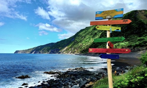 Zdjcie PORTUGALIA / Azory / Wyspa Faial / Drogowskaz