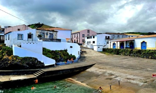 Zdjęcie PORTUGALIA / Azory, Wyspa Flores / Santa Cruz / Pod wieczór