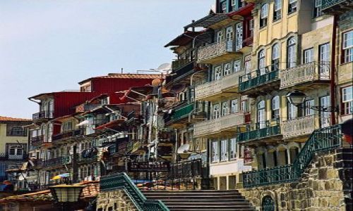 Zdjecie PORTUGALIA / Porto / nabrzee / koronkowe balkony