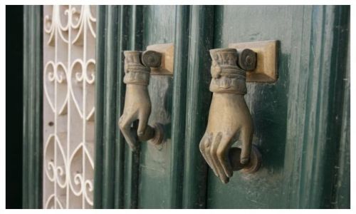 Zdjęcie PORTUGALIA / Algarve / Tavira / Ręka w rękę