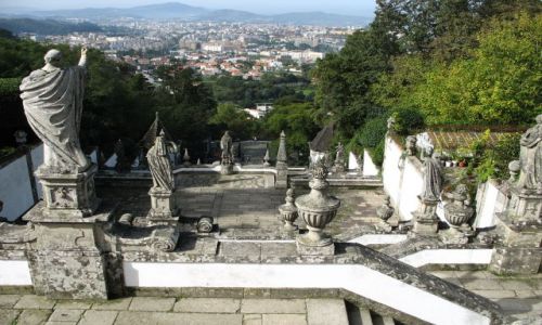 Zdjcie PORTUGALIA / Minho / Braga / schodami w d