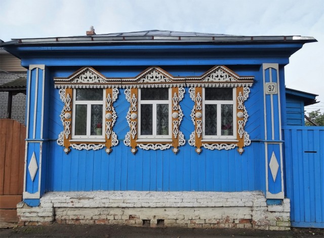 Zdj cia: Główna ulica miasta, Złoty Pierścień Moskwy, Spacerkiem po Suzdalu - żywy skansen, ROSJA Zdj cia: Główna ulica miasta, Złoty Pierścień Moskwy, Spacerkiem po Suzdalu - żywy skansen, ROSJA