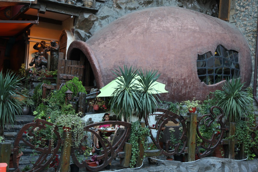 Zdjęcia: Arbat, Moskwa, Genacvale, gruzińska restauracja na Arbacie, ROSJA Zdjęcia: Arbat, Moskwa, Genacvale, gruzińska restauracja na Arbacie, ROSJA
