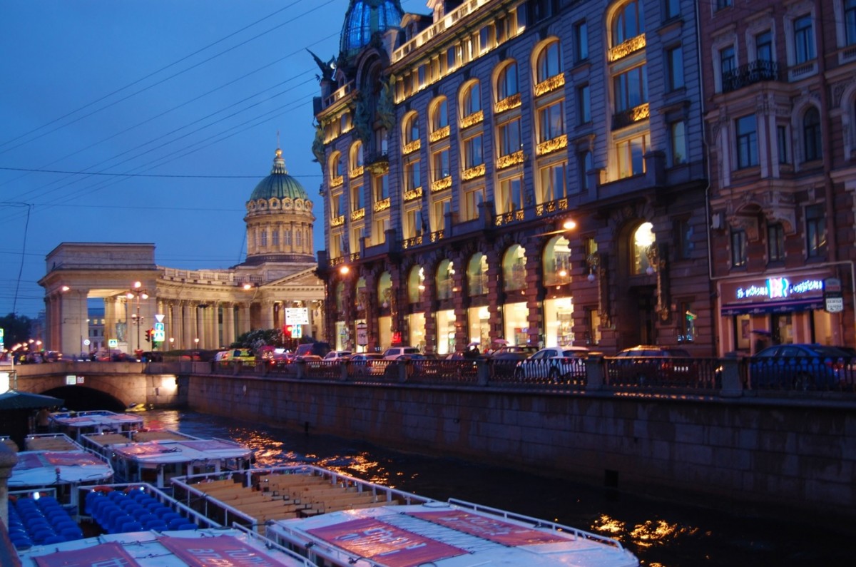 Zdjęcia: Petersburg, Rosja, Nocny Sankt Petersburg, ROSJA Zdjęcia: Petersburg, Rosja, Nocny Sankt Petersburg, ROSJA